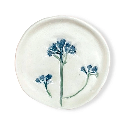 Блюдце для украшений ручной работы Чашки и поцелуи «Синие цветочки», полуфарфор, 7 см, фото 1.