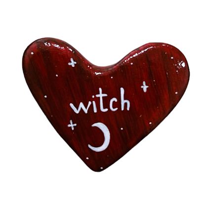 Брошь ручной работы Сердце с надписью «Witch», бордовая, полимерная глина, фото 1.