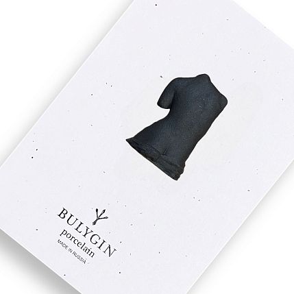 Брошь ручной работы Bulygin «Торс спина», чёрная, фарфор, фото 1.