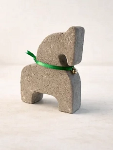 Бетонная статуэтка Легенда о розе «Лошадка», серая, 9 см