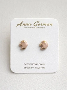 Серёжки-гвоздики Анна Герман «Птицы», фарфор, розово-золотистые