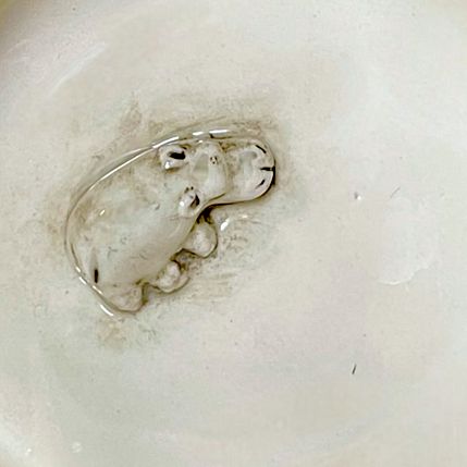 Миска ручной работы с фигуркой внутри Бегемотик, жёлтая, керамика, 11 см, фото 3.