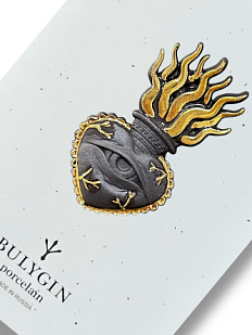 Брошь ручной работы Bulygin «Огненное сердце», фарфор, чёрно-золотистая