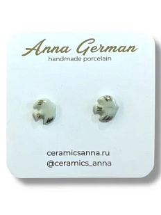 Серёжки-гвоздики Анна Герман «Птицы», фарфор, зелёно-золотистые