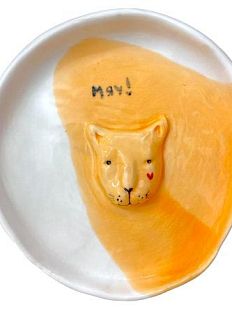 Тарелка ручной работы с фигуркой Котик «Мяу!», бело-оранжевая, полуфарфор, 13 см