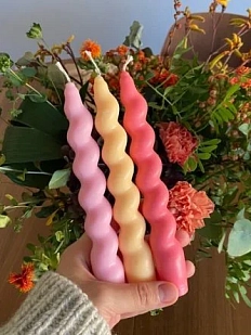 Свеча ручной работы «Спиралька», светло-розовый