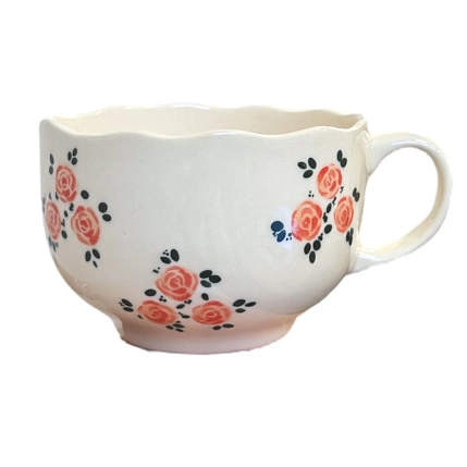 Чашка для чая ручной работы Slowday Ceramics в розовый цветочек «Винтаж», белая, полуфарфор, 600 мл, фото 2.