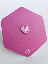 Значок «Сердечко с волной», розовый