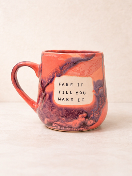 Кружка ручной работы NF ceramics «Fake it till you make it», фиолетовая, керамика, 600 мл, фото 1.