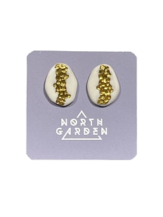 Серёжки-гвоздики из фарфора №5