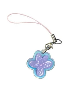 Брелок жемчужный на нити «Сиреневый цветочек»