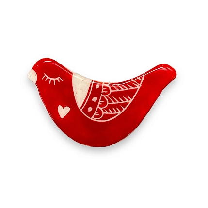 Брошь ручной работы Elizabeth Madar Голубка с сердечком, красная, керамика, фото 2.