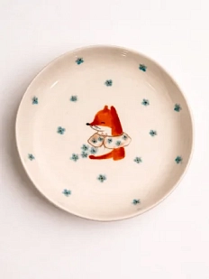 Тарелка ручной работы Ким керамика с бортиком Лисёнок с голубыми цветочками, белая, фарфор, 16 см