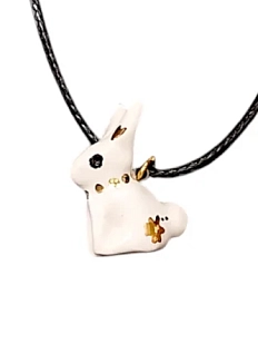 Подвеска ручной работы с зайцем, белая, керамика