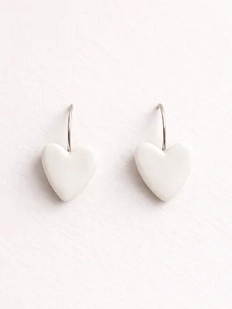 Серьги Elizabeth Madar Сердечки, керамика, молочные