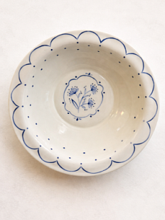 Тарелка ручной работы глубокая от Tree House  "Цветок", керамика, 18 см