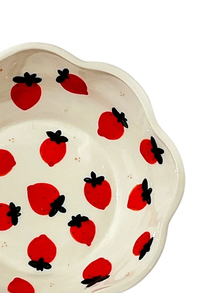 Пиала ручной работы Slowday Ceramics «Клубника», полуфарфор, 14 см, фото 3.