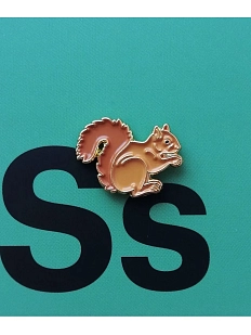 Металлический значок Heart of Moscow «Белочка» серия Зоопарк