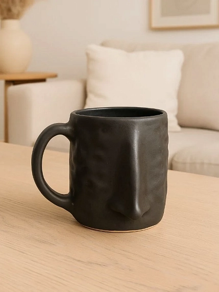 Кружка ручной работы Тата вытворяет/NF ceramics «Нос», чёрная матовая, 400 мл, фото 6.