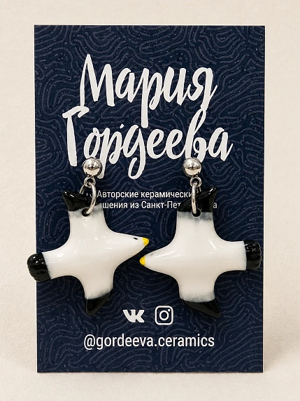 Серьги-пусеты ручной работы Мария Гордеева «Чайки», белые, керамика, фото 1.