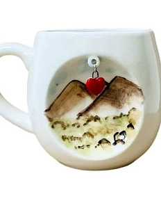 Кружка ручной работы Горы с подвеской сердечком, керамика, 300 мл