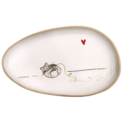 Тарелка овальная ручной работы НАДО ЖЕ Котик с клубочком, керамика, 22 см, фото 1.