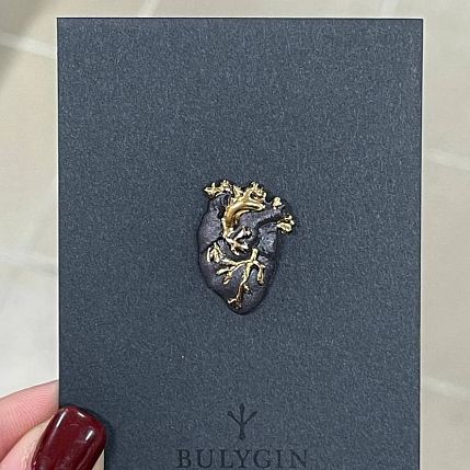 Брошь ручной работы Bulygin «Сердце», фарфор, чёрно-золотистая, фото 3.