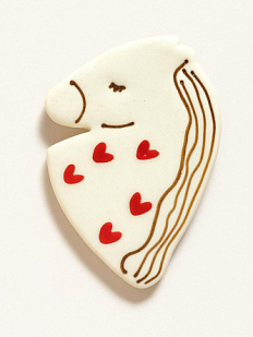 Брошь ручной работы «Лошадка» с сердечками, полуфарфор