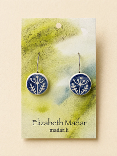 Серьги Elizabeth Madar с цветочным орнаментом, круглые, керамика, синие