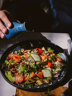 Скандинавская плоская тарелка ручной работы VELES «Небо Валинора», фарфор, 24 см