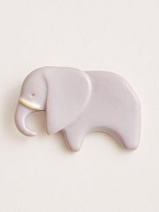 Брошь керамическая «Сиреневый слон»