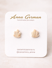Серёжки-гвоздики Анна Герман «Ракушки розовые», фарфор, розово-перламутровые