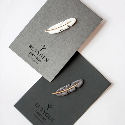 Брошь ручной работы Фарфор Булыгина «Перо», чёрно-золотистая, фото 7.