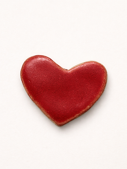 Брошь ручной работы Сердце, красная матовая, керамика, фото 1.