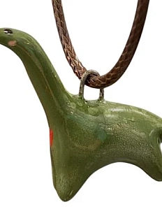 Подвеска ручной работы Боттери керамика с динозавром «‎Диплодок»‎, керамика