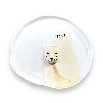 Тарелка ручной работы с фигуркой Котик «Мяу!», белая, полуфарфор, 18 см, фото 1.