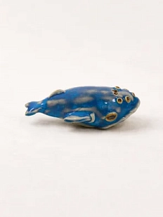 Статуэтка интерьерная ручной работы Керам_По «Кит», голубая, 6 см