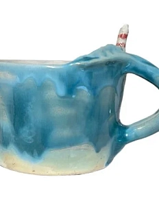 Кружка ручной работы Кит с фигуркой маяком внутри, керамика, 350 мл