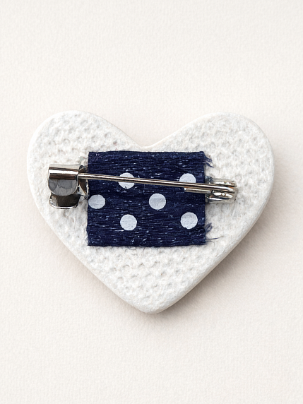 Брошь ручной работы сердечко «Море», серая, керамика, фото 3.