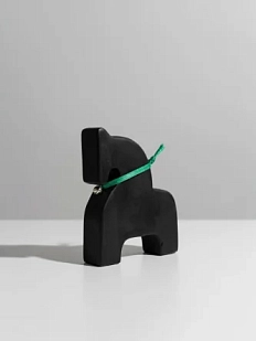 Гипсовая статуэтка Легенда о розе «Лошадка», черная, 9 см