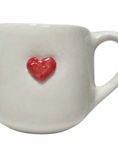 Кружка ручной работы Катя Вебер с красным сердцем, белая, полуфарфор, 350 мл, круглая