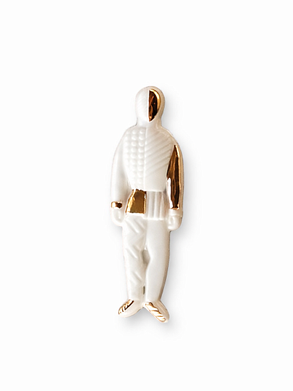 Брошь ручной работы Bulygin «Малевич», фарфор, бело-золотистая, фото 2.