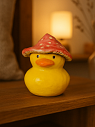 Керамическая фигурка Уточка в шляпе в форме мухомора, 7 см, превью фото 3