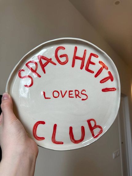 Тарелка ручной работы «Spaghetti lovers club», керамика, 23 см, фото 4.
