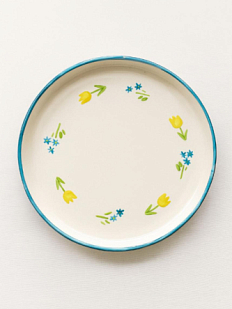 Блюдце ручной работы «Полянка», полуфарфор, 14 см