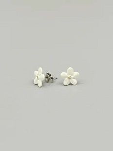 Серёжки-гвоздики КерамЕлКа «Маленькие цветочки», белые, фарфор