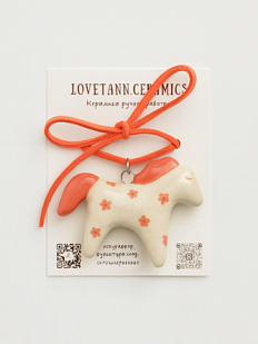 Чокер ручной работы «Лошадка» с розовыми цветочками, полуфарфор