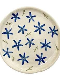 Тарелка ручной работы Малёма с росписью Синие цветы и веточки, керамика, 13 см