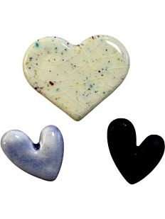 Брошь ручной работы в ассортименте, керамика, разноцветный