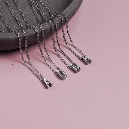 Подвеска ручной работы на цепочке с буквой N, нержавеющая сталь, фото 2.